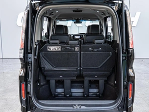 Минивэн Honda Stepwgn Spada 2016 года, 2270000 рублей, Краснодар