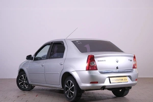 Седан Renault Logan 2012 года, 569000 рублей, Омск