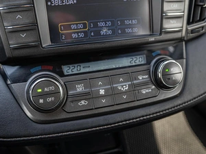 Внедорожник Toyota RAV4 2013 года, 2199000 рублей, Краснодар