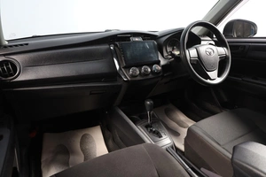 Седан Toyota Corolla Axio 2021 года, 1404000 рублей, Новосибирск
