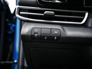 Седан Hyundai Elantra 2021 года, 1830000 рублей, Красноярск