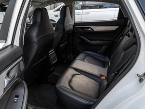 Лифтбек JAC J7 2023 года, 1140000 рублей, Краснодар