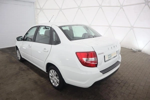 Седан ВАЗ (LADA) Granta 2023 года, 880000 рублей, Орёл