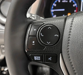 Внедорожник Toyota RAV4 2017 года, 2480000 рублей, Красноярск