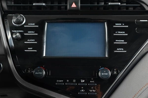 Седан Toyota Camry 2019 года, 3199000 рублей, Тюмень