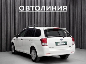 Универсал Toyota Corolla Fielder 2014 года, 959000 рублей, Красноярск