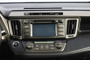Внедорожник Toyota RAV4 2014 года, 2399000 рублей, Новосибирск