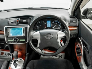 Седан Toyota Allion 2010 года, 950000 рублей, Красноярск