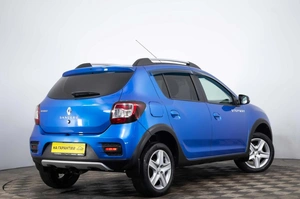 Хетчбэк Renault Sandero Stepway 2018 года, 989000 рублей, Пермь
