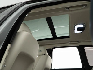 Внедорожник Rolls-Royce Cullinan 2019 года, 33000077 рублей, Москва