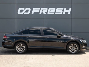 Седан Volkswagen Passat 2016 года, 1790000 рублей, Краснодар