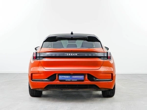 Лифтбек Zeekr 001 2023 года, 4914055 рублей, Москва