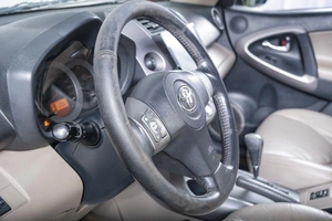 Внедорожник Toyota RAV4 2007 года, 1299000 рублей, Томск