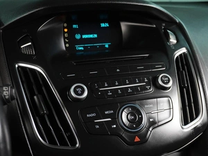 Хетчбэк Ford Focus 2017 года, 1099000 рублей, Воронеж