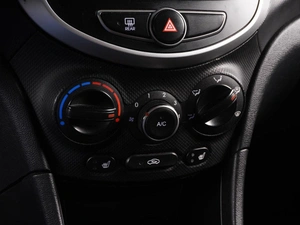 Седан Hyundai Solaris 2014 года, 888000 рублей, Минеральные Воды