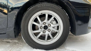 Универсал Toyota Prius V 2016 года, 1310000 рублей, Красноярск