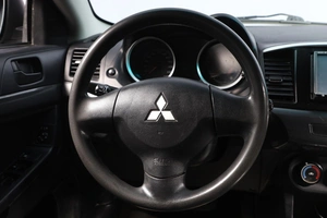 Седан Mitsubishi Lancer 2009 года, 679000 рублей, Новосибирск