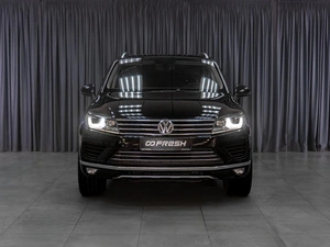Внедорожник Volkswagen Touareg 2015 года, 2595000 рублей, Тюмень