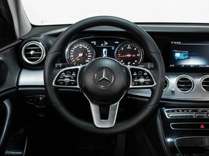 Седан Mercedes-benz E-класс 2019 года, 2438000 рублей, Ставрополь