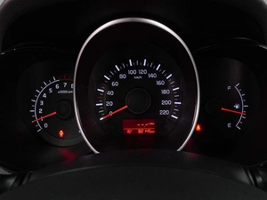 Хетчбэк Kia Rio 2015 года, 1049000 рублей, Воронеж