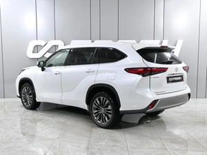 Внедорожник Toyota Highlander 2025 года, 5599000 рублей, Аксай