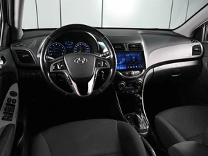 Седан Hyundai Solaris 2015 года, 1080000 рублей, Ростов-на-Дону