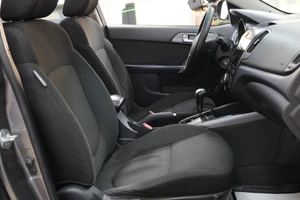 Седан Kia Cerato 2009 года, 749000 рублей, Омск