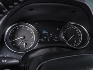 Седан Toyota Camry 2018 года, 2430000 рублей, Ростов-на-Дону