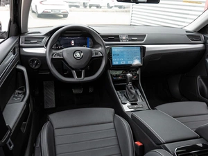 Лифтбек Skoda Superb 2025 года, 3220000 рублей, Краснодар