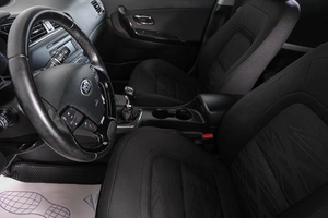 Хетчбэк Kia Ceed 2017 года, 1349000 рублей, Кемерово
