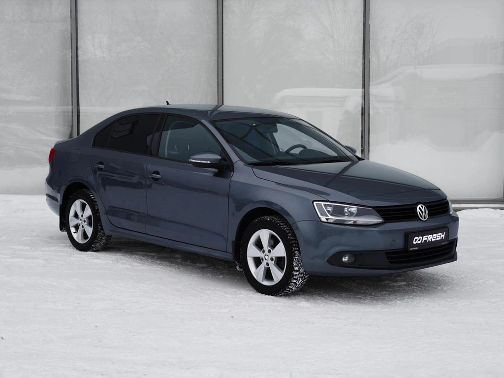 Седан Volkswagen Jetta 2011 года, 970000 рублей, Тверь
