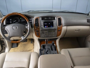 Внедорожник Toyota Land Cruiser 2006 года, 1950000 рублей, Омск