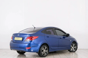 Седан Hyundai Solaris 2013 года, 899000 рублей, Красноярск