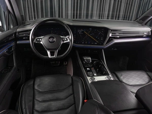 Внедорожник Volkswagen Touareg 2020 года, 5619000 рублей, Тюмень