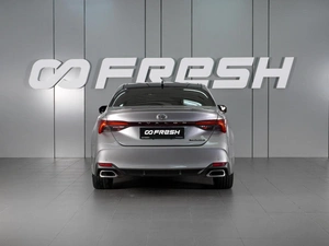 Седан Toyota Avalon 2023 года, 3699000 рублей, Красный Пахарь