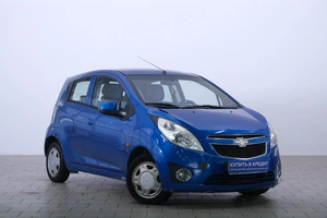 Хетчбэк Chevrolet Spark 2011 года, 439000 рублей, Омск