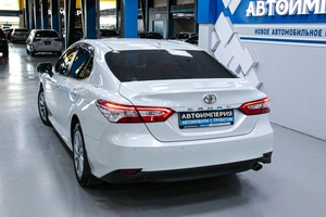 Седан Toyota Camry 2021 года, 3133000 рублей, Солонцы