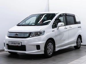Минивэн Honda Freed 2013 года, 1199000 рублей, Красноярск