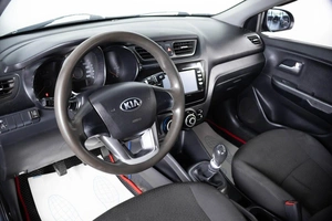 Седан Kia Rio 2013 года, 649000 рублей, Пермь