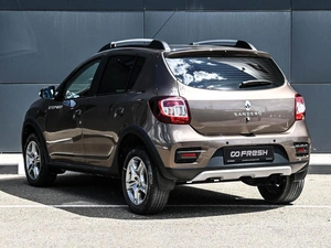 Хетчбэк Renault Sandero Stepway 2020 года, 1379000 рублей, Кирилловка