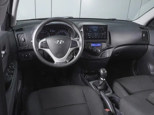 Хетчбэк Hyundai i30 2011 года, 850000 рублей, Ростов-на-Дону