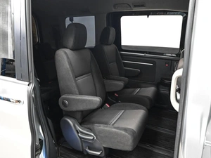 Минивэн Honda Stepwgn Spada 2018 года, 2650000 рублей, Ставрополь