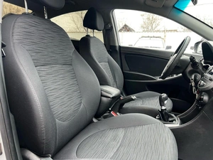 Седан Hyundai Solaris 2015 года, 859000 рублей, Ижевск