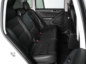 Внедорожник Volkswagen Tiguan 2016 года, 1689000 рублей, Ростов-на-Дону