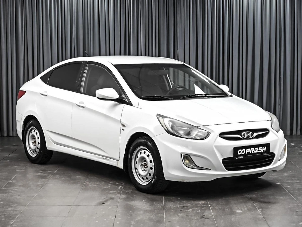 Седан Hyundai Solaris 2012 года, 749000 рублей, Ставрополь