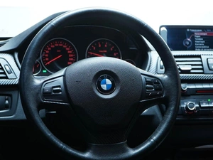 Седан BMW 3 серия 2014 года, 1999050 рублей, Москва