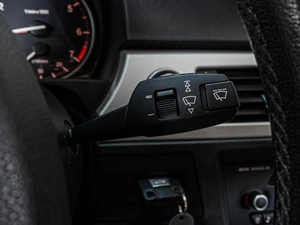 Седан BMW 3 серия 2011 года, 1047000 рублей, Ставрополь