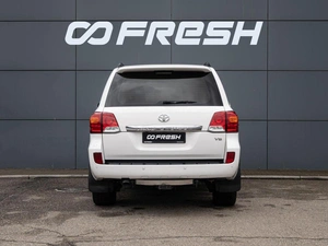 Внедорожник Toyota Land Cruiser 2012 года, 3450000 рублей, Краснодар