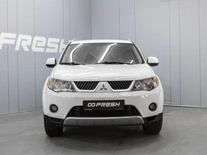 Внедорожник Mitsubishi Outlander 2008 года, 1150000 рублей, Омск