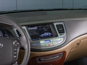 Седан Hyundai Genesis 2011 года, 1349000 рублей, Сургут